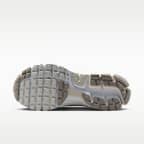 Nike Zoom Vomero 5 女鞋 (具反光裝飾)