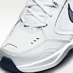 Nike Air Monarch IV Workout-Schuh für Herren (extraweit)