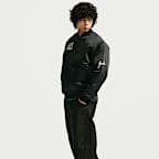 Chamarra de satén para hombre Nike Sportswear "Jackie Robinson"