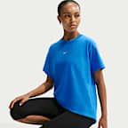 Nike Sportswear Classic Women's Oversized T-Shirt