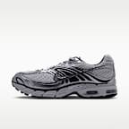 Nike Air Max Moto 2K Men's Shoes