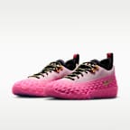 Nike S.T. Charge Basketballschuh