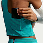 Camiseta de tirantes de correr Dri-FIT ADV cropped con bolsillos para mujer Nike AeroSwift