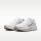 Tenis de correr en pavimento para hombre Nike Quest 7