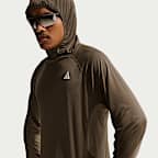 Playera de trail running Dri-FIT con gorro con protección contra los rayos UV para hombre Nike ACG "Solar Chase"