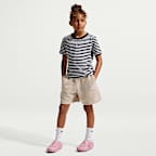 Nike Sportswear Club Fleece Older Kids' (Girls') 13cm (approx.) French Terry Shorts