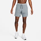 Nike Stride Shorts de correr Dri-FIT de 18 cm 2 en 1 para hombre