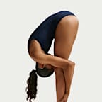 Traje de baño de una pieza con textura acanalada y espalda en U para mujer Natación Nike