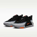 ナイキ S.T. グロー EP バスケットボールシューズ