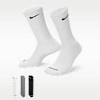 Nike Everyday Plus Cushioned Training Crew Socks (3 Pairs)