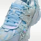 Nike V2K Run 女款藝術家系列女鞋