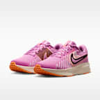 รองเท้าวิ่งโร้ดรันนิ่งผู้หญิง Nike Run Defy