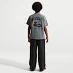 Nike Sportswear Older Kids' T-Shirt