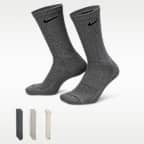 Nike Everyday Plus Cushioned Training Crew Socks (3 Pairs)