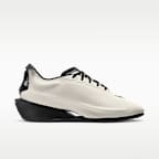 Nike First Sight Noir Schuh (Damen)