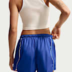 Shorts de tejido Woven Repel de tiro medio holgados para mujer Nike Sportswear