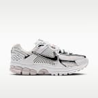 Nike Zoom Vomero 5 Women's Shoes