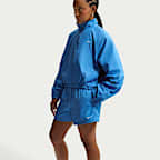 Nike Sportswear Classic Wovens Women's Mid-Rise Shorts