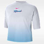 Playera de corte cuadrado Nike NBA para mujer Miami Heat Courtside City Edition Premium