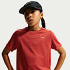 Playera de manga corta Nike Miler Dri-FIT para niños talla grande