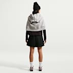 กางเกงขาสั้นเอวปานกลางทรงหลวมผู้หญิง Nike Sportswear