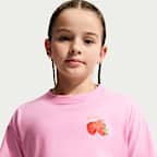 Nike Sportswear Big Kids' (Girls') T-Shirt