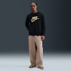 Nike Sportswear Club Men's Graphic Fleece Crew-Neck Sweatshirt