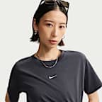 Nike Sportswear Women's Oversized Short-Sleeve T-Shirt (Plus Size)
