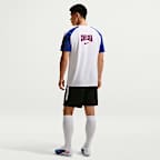Chelsea F.C. Strike Third Men's Nike Football Dri-FIT Short-Sleeved Top
