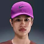 Gorra Swoosh con estructura Nike Dri-FIT ADV Club