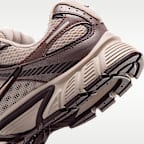 Γυναικεία παπούτσια Nike V5 RNR SE