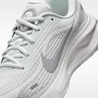 Nike Journey Run Men's Road Running Shoes