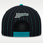 Gorra Nike de la MLB ajustable con estructura A-Frame para hombre Florida Marlins Cooperstown Rise