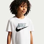 Nike Lifestyle 3-teiliges Set aus Hoodie und T-Shirt für jüngere Kinder
