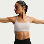 Bra deportivo de baja sujeción con almohadillas para mujer Nike Zenvy Strappy