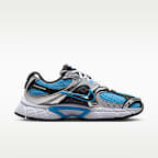 Nike V5 RNR Women's Shoes with Reflective Design Accents