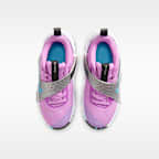 Nike Team Hustle D 12 Younger Kids' Shoes