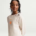 Erling Haaland Club Fleece Nike Genç Çocuk Crew Yaka Futbol Sweatshirt'ü