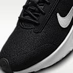 ナイキ エア マックス INTRLK ライト ウィメンズシューズ