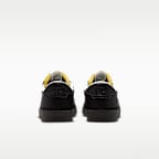 Nike Tennis Classic Men's Shoes