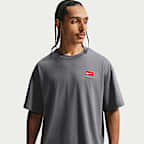 Camisola de malha de manga curta com corte a direito Nike Life para homem