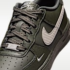 Sapatilhas Nike Air Force 1 Tech Essential Júnior