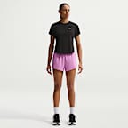 Shorts de correr Dri-FIT de tiro medio de 6.5 cm con forro de ropa interior para mujer Nike Swift Breathe