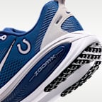 Nike Vomero 18 (Indianapolis Colts) Men's NFL Road Running Shoes