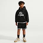 Sudadera con gorro de básquetbol para niños grandes LeBron "Shut Up And Dribble"