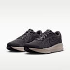 Nike Run Defy Straßenlaufschuh (Herren)