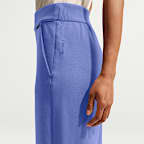 Nike 24.7 ImpossiblySoft Women's Dri-FIT High-Waisted Loose Flared Pants