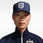 Boné Nike Rise SNBK Inglaterra 2026/27