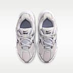 Tenis para niños grandes Nike V5 RNR