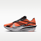 Vaporfly 4 x DISTANCE Straßenlaufschuh für Wettkämpfe (Herren)